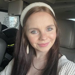 Meet your Posher, Devon